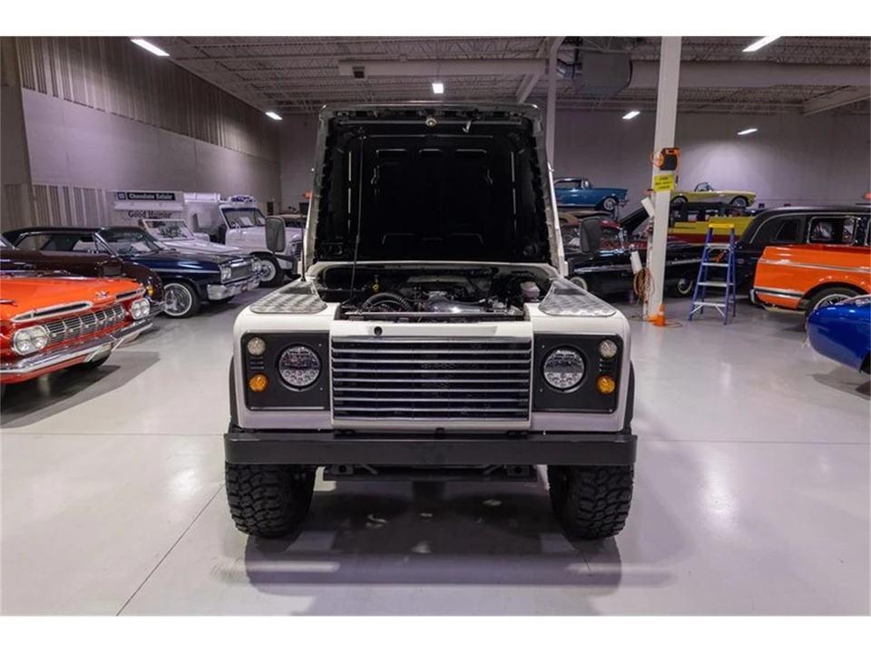 1986 Land Rover Defender 110 - Image 30 of 31