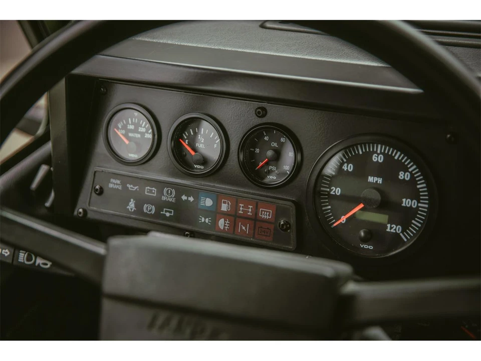 1986 Land Rover Defender 110 - Image 12 of 31