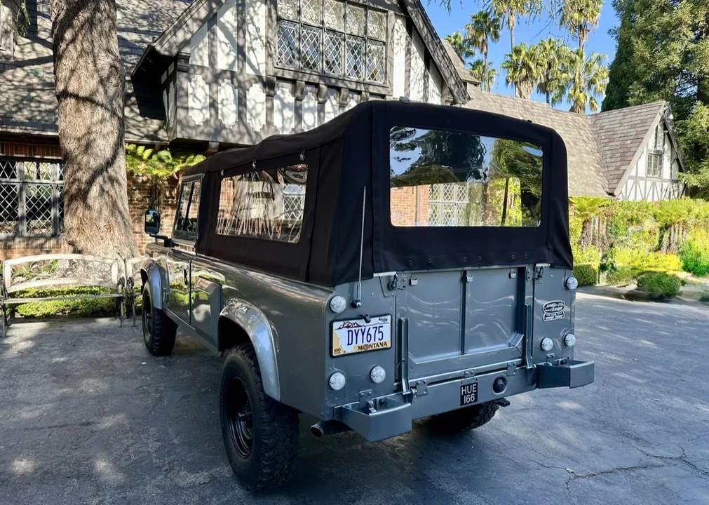 1986 Land Rover Defender 110 - Image 11 of 21