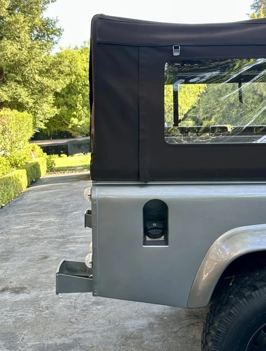 1986 Land Rover Defender 110 - Image 16 of 21