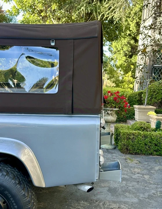 1986 Land Rover Defender 110 - Image 15 of 21