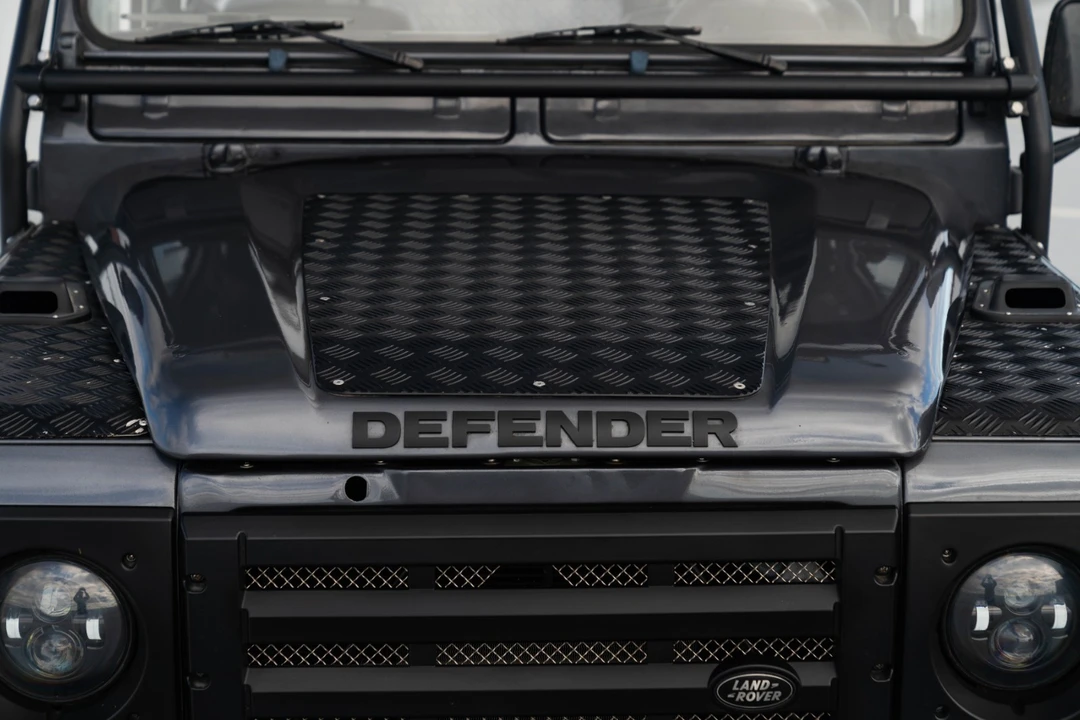1986 Land Rover Defender 110 - Image 4 of 21