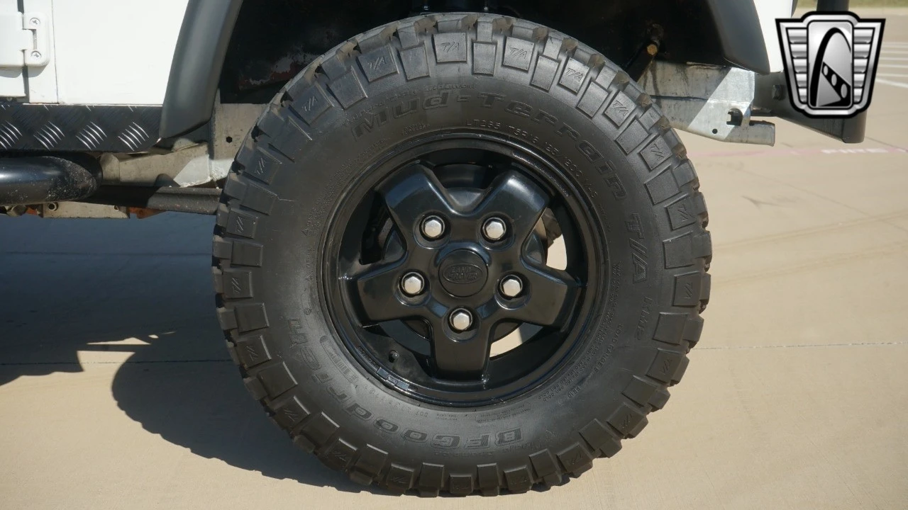 1986 Land Rover Defender 90 - Image 11 of 12