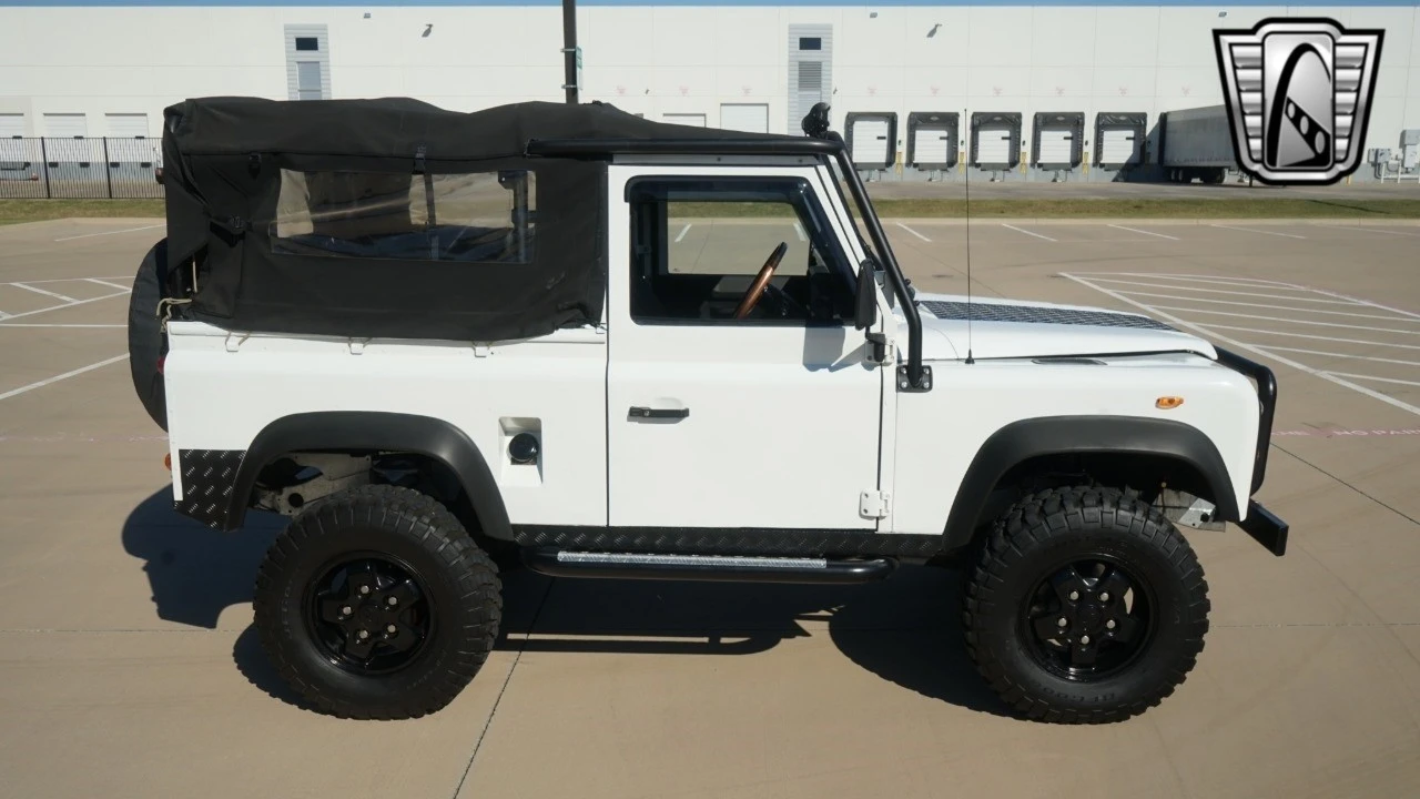 1986 Land Rover Defender 90 - Image 5 of 12