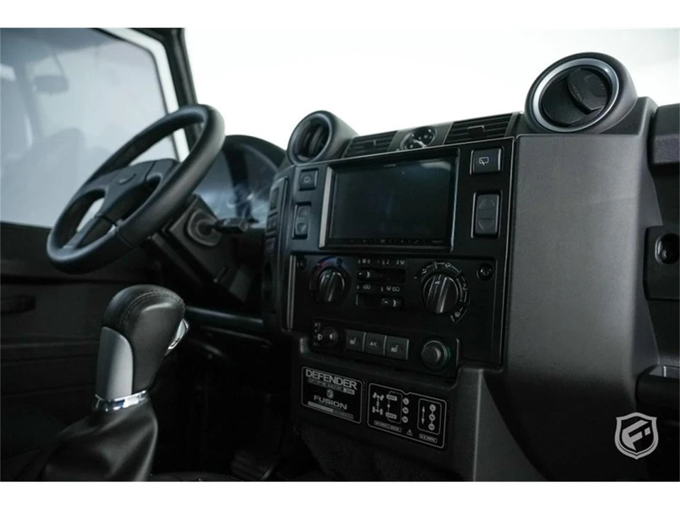 1986 Land Rover Defender 90 - Image 28 of 31