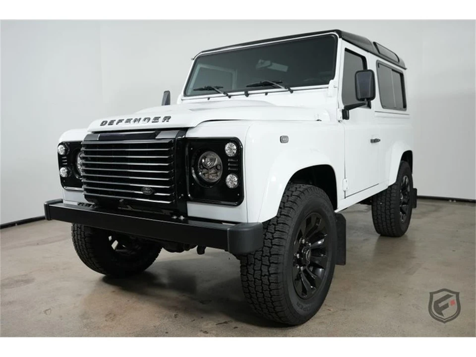1986 Land Rover Defender 90 - Image 4 of 31