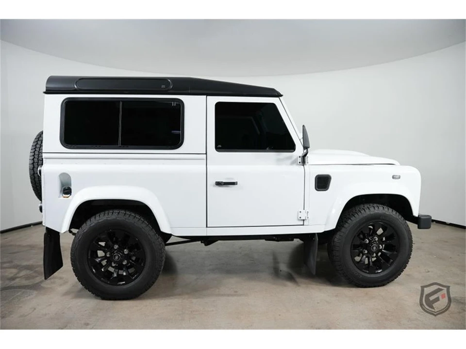 1986 Land Rover Defender 90 - Image 9 of 31