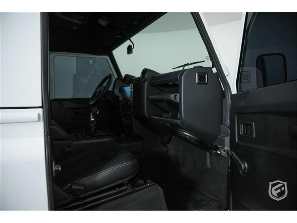 1986 Land Rover Defender 90 - Image 27 of 31