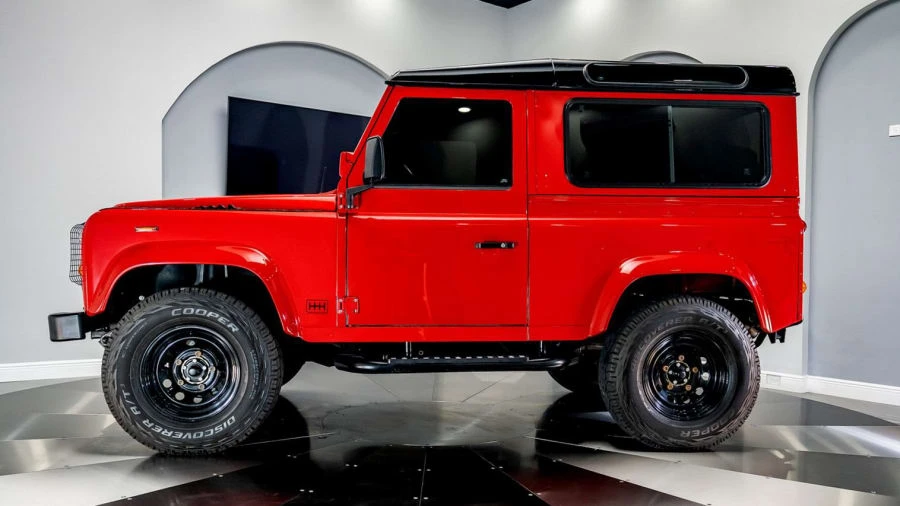 1986 Land Rover Defender 90 - Image 2 of 15
