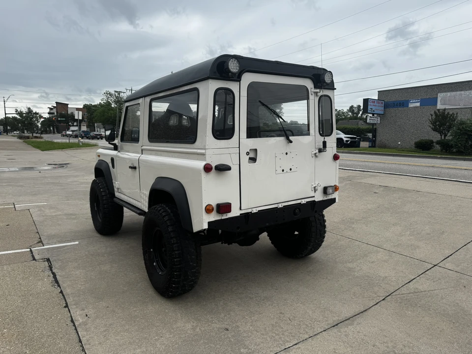 1986 Land Rover Defender 90 - Image 15 of 27