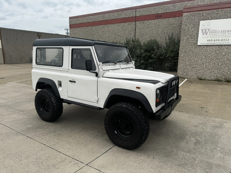 1986 Land Rover Defender 90 - Image 9 of 27