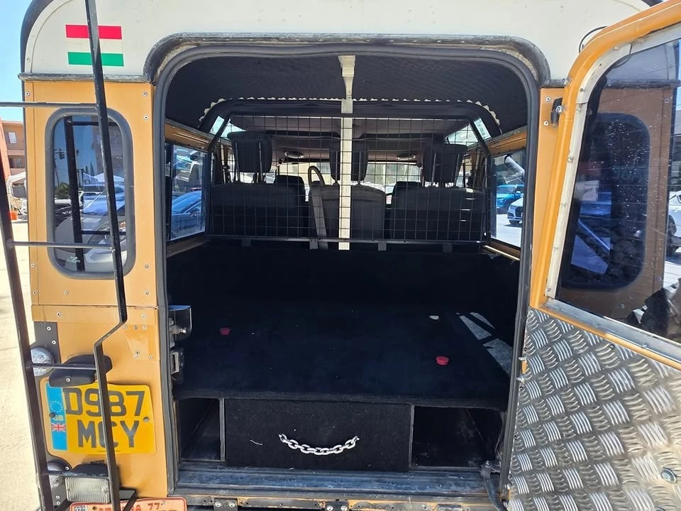 1986 Land Rover Defender - Image 16 of 20