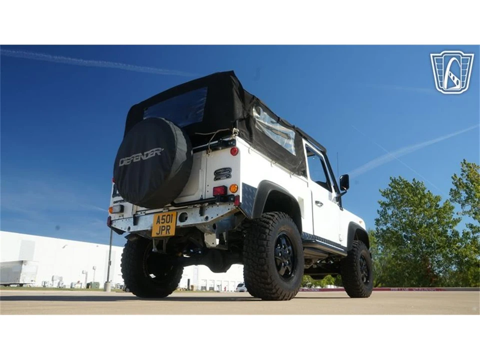 1986 Land Rover Defender - Image 16 of 31