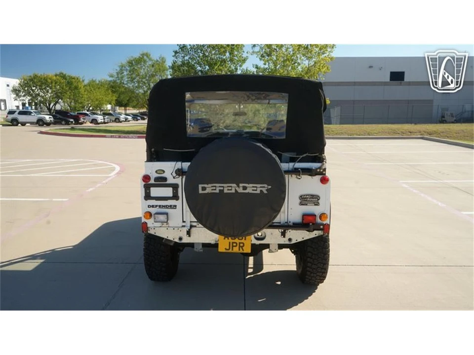 1986 Land Rover Defender - Image 11 of 31