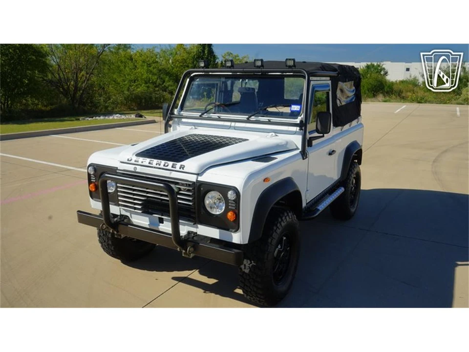 1986 Land Rover Defender - Image 2 of 31