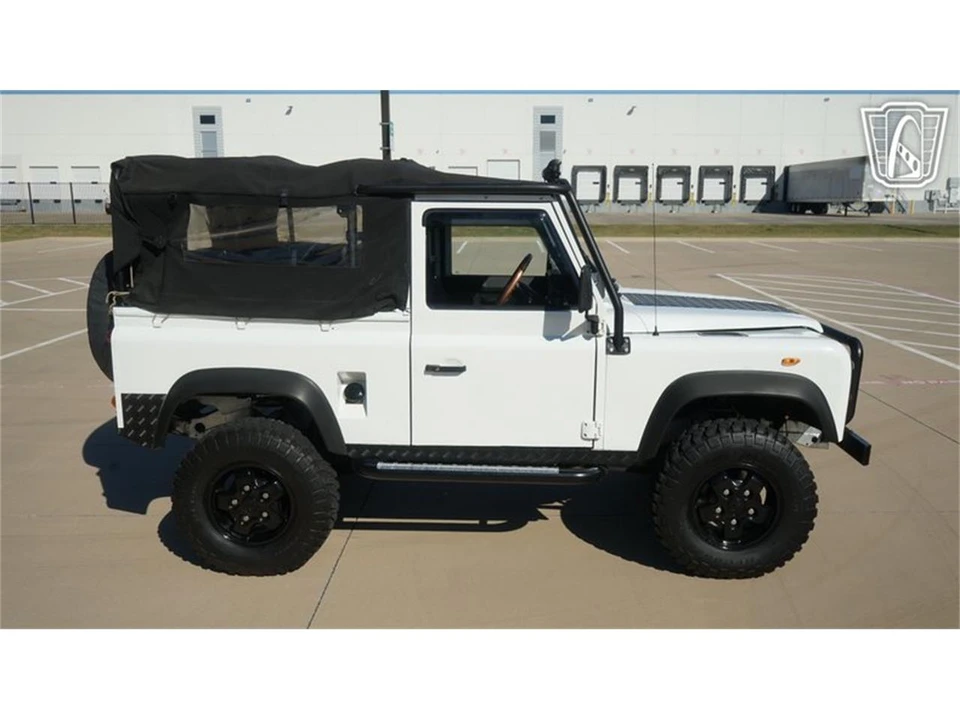 1986 Land Rover Defender - Image 17 of 31
