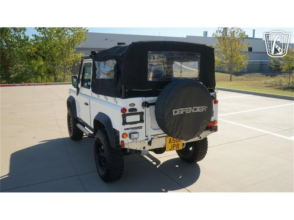 1986 Land Rover Defender - Image 8 of 31