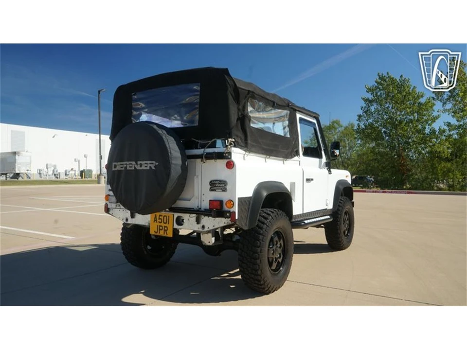 1986 Land Rover Defender - Image 15 of 31