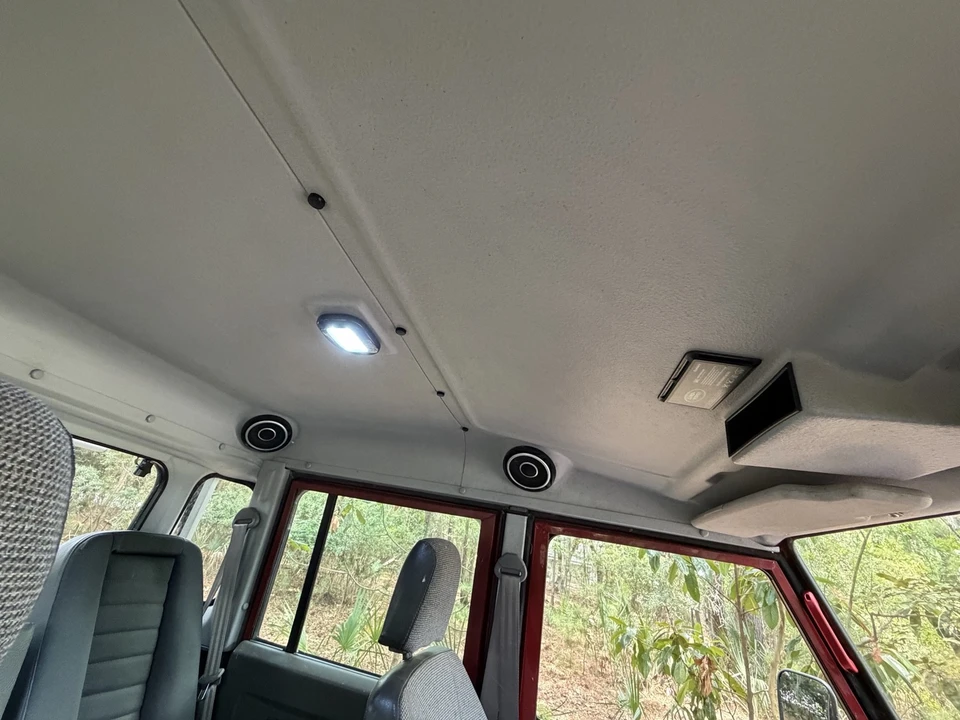 1986 Land Rover Defender - Image 10 of 21