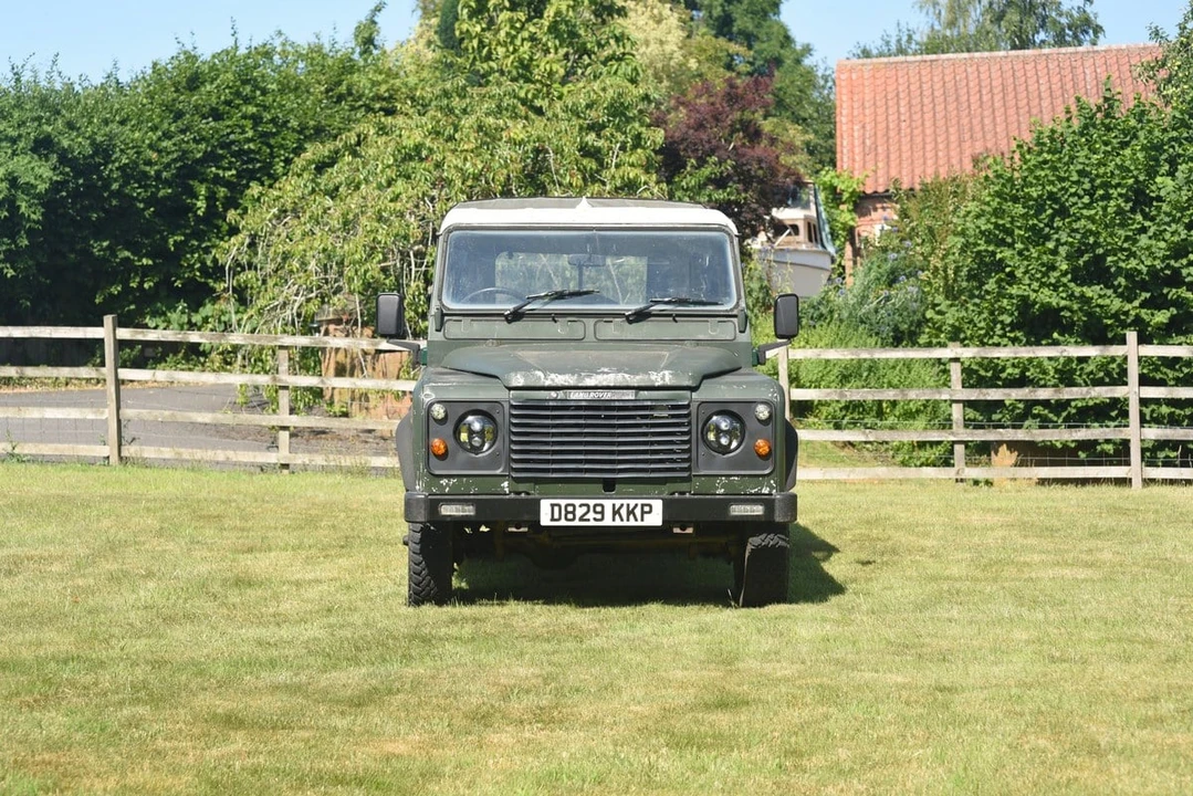 1986 Land Rover Defender 90 - Image 2 of 30