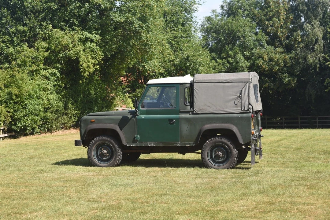 1986 Land Rover Defender 90 - Image 19 of 30