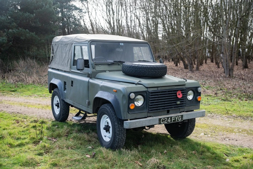 1986 Land Rover Defender 90 - Image 8 of 30