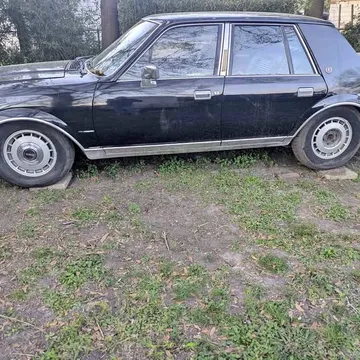 1986 Lincoln Continental Black Label Sedan 4D