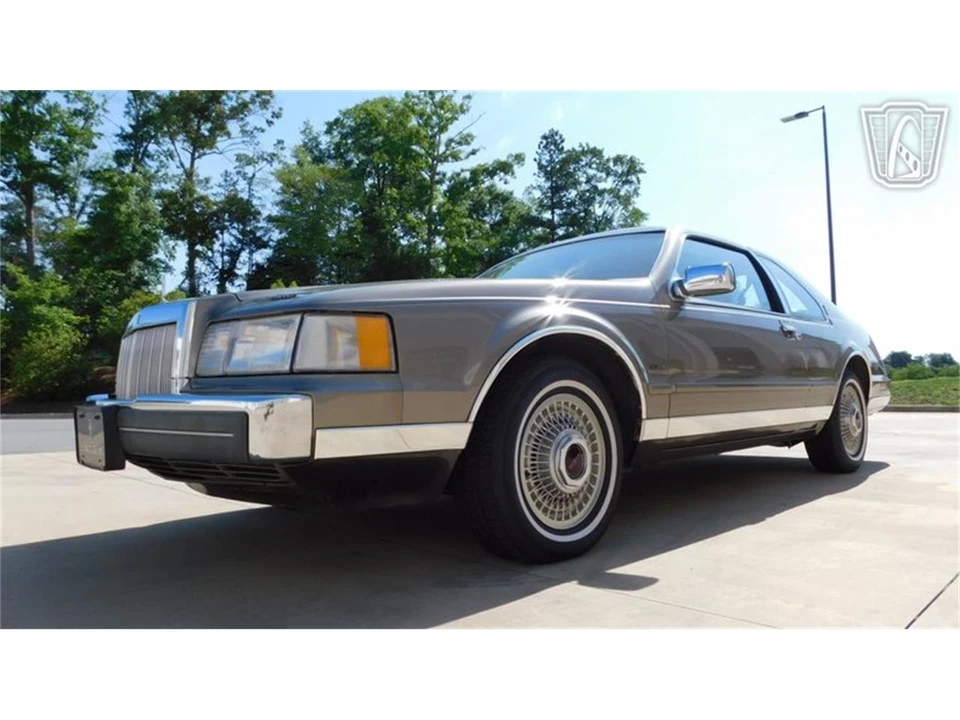 1986 Lincoln Continental Mark VII - Image 5 of 31