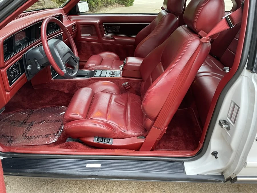 1986 Lincoln Continental Mark VII - Image 31 of 31