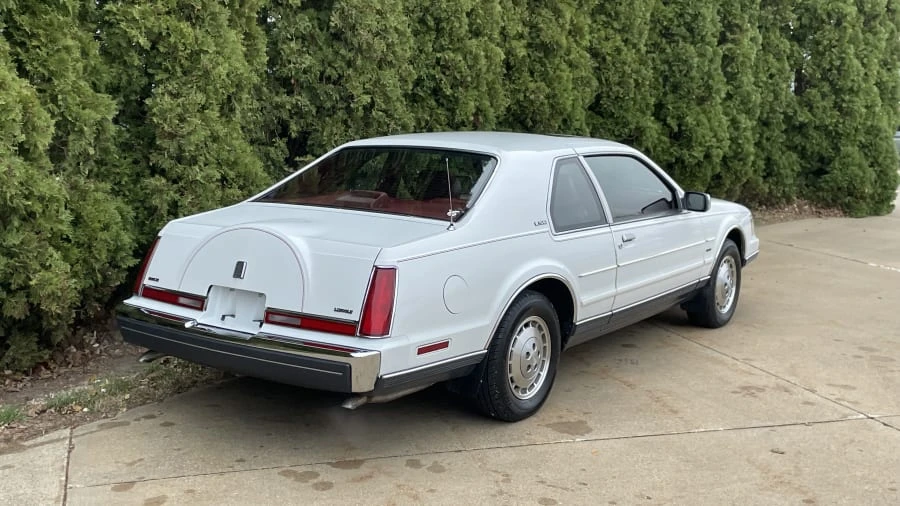 1986 Lincoln Continental Mark VII - Image 9 of 31