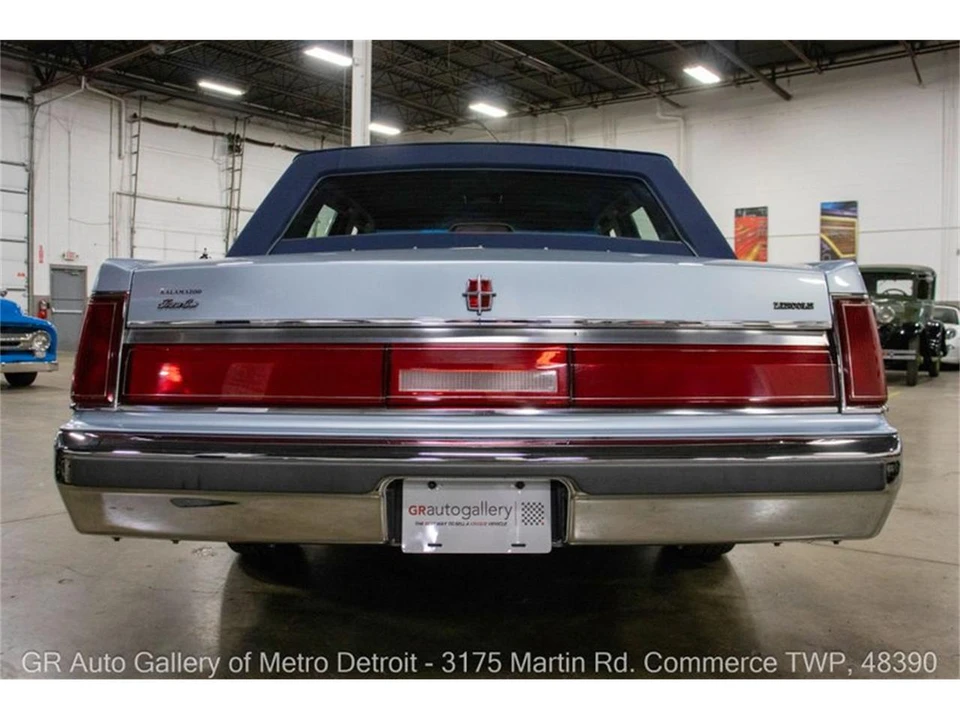 1986 Lincoln Town Car - Image 6 of 31