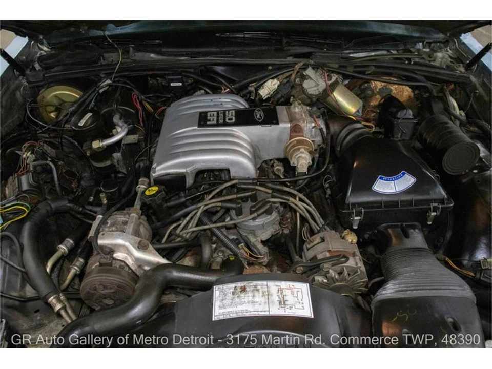 1986 Lincoln Town Car - Image 19 of 31