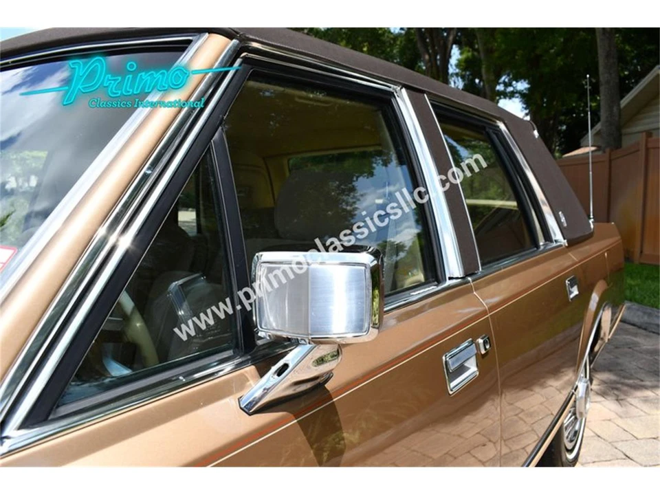 1986 Lincoln Town Car - Image 27 of 31
