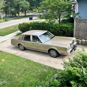1986 Lincoln Town Car