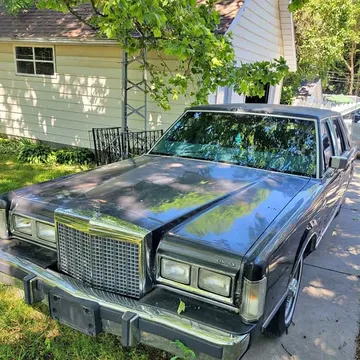1986 Lincoln Town Car