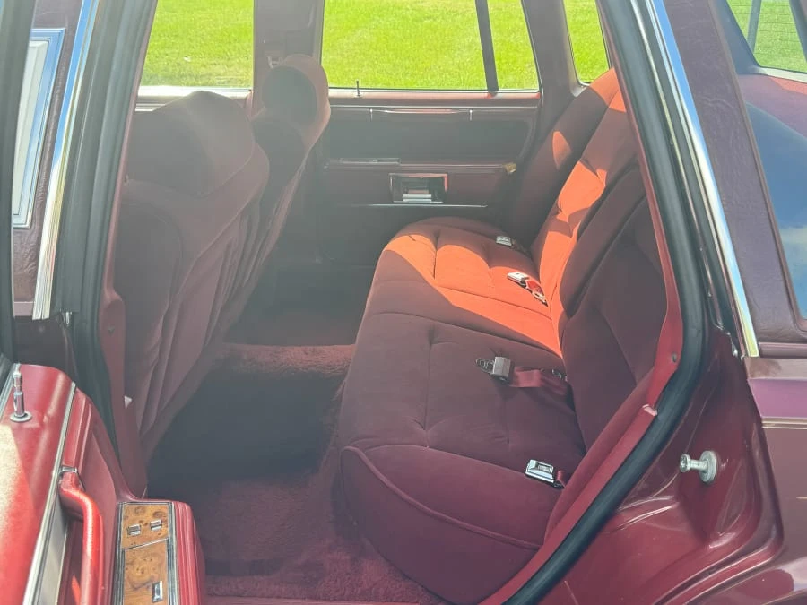 1986 Lincoln Town Car - Image 16 of 20