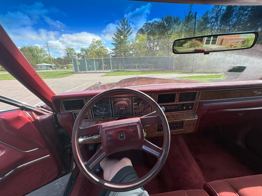 1986 Lincoln Town Car - Image 13 of 20