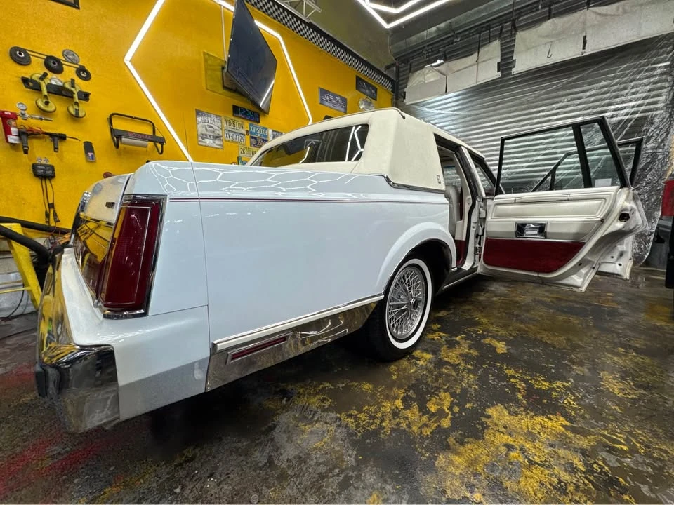 1986 Lincoln Town Car - Image 14 of 15