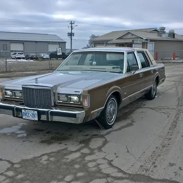 1986 Lincoln Town Car