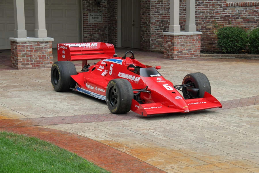 1986 Lola - Image 10 of 31