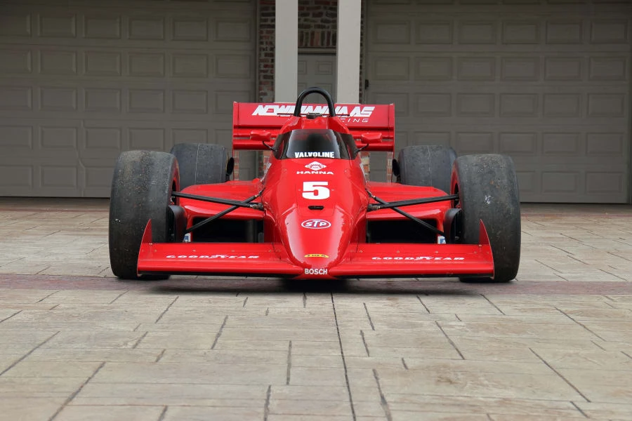 1986 Lola - Image 4 of 31
