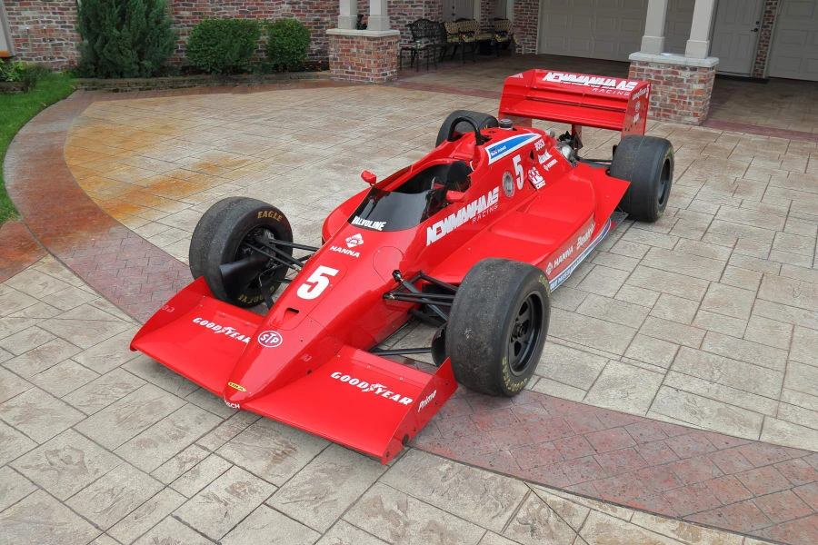 1986 Lola - Image 16 of 31