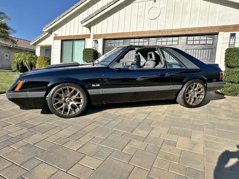1986 Ford Mustang GT T-Top