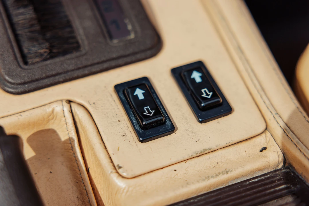 1986 Maserati Biturbo - Image 20 of 31