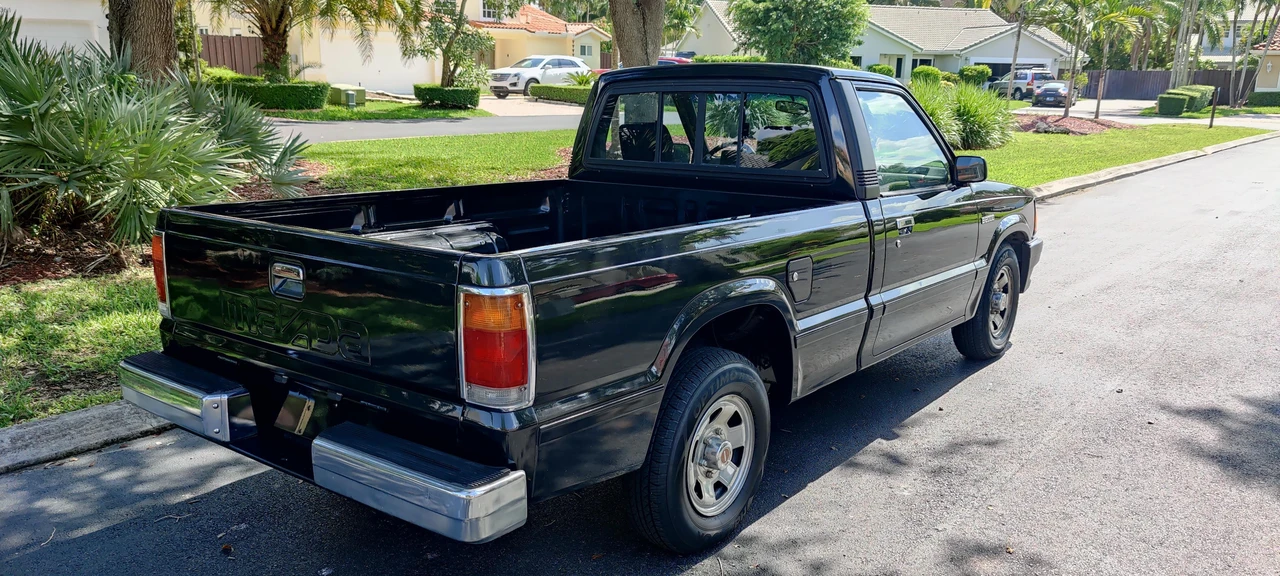 1986 Mazda B Series 4th Gen - Image 28 of 31