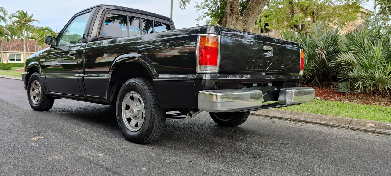1986 Mazda B Series 4th Gen - Image 24 of 31
