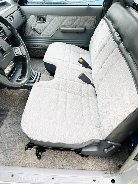 1986 Mazda B Series 4th Gen - Image 28 of 31
