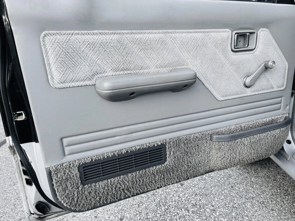 1986 Mazda B Series 4th Gen - Image 26 of 31