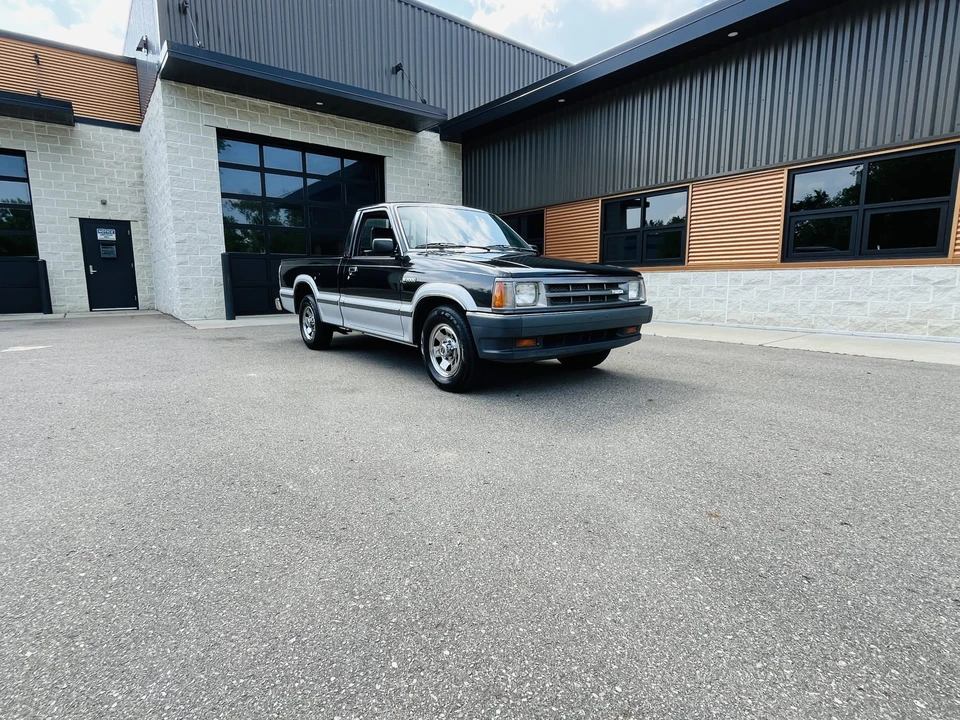 1986 Mazda B Series 4th Gen - Image 7 of 31