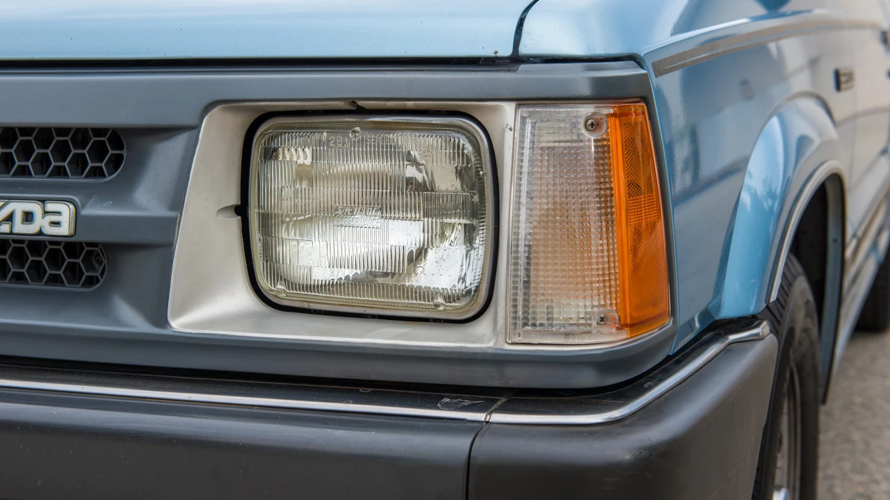 1986 Mazda B Series 4th Gen - Image 26 of 31